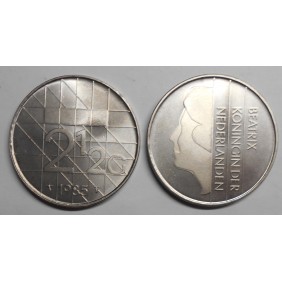NETHERLANDS 2 1/2 Gulden 1985
