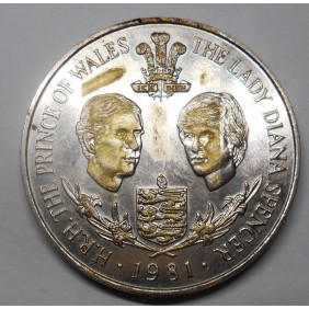 GUERNSEY 25 Pence 1981...